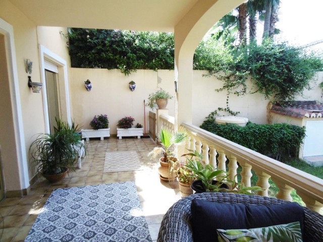 4 Makuuhuoneen Huvila Sierrezuela