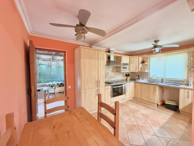 4 Makuuhuoneen Huvila Sierrezuela