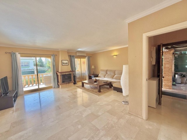 4 Makuuhuoneen Huvila Sierrezuela