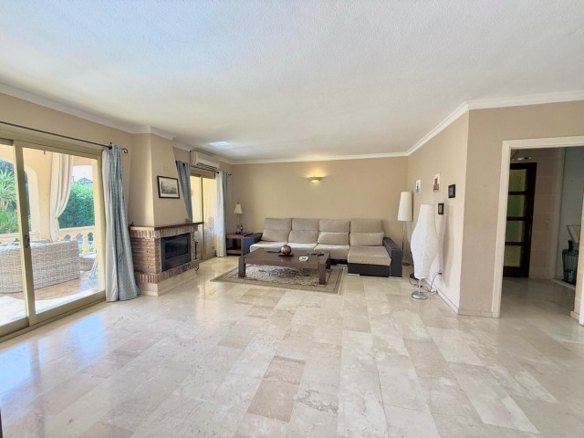 4 Makuuhuoneen Huvila Sierrezuela