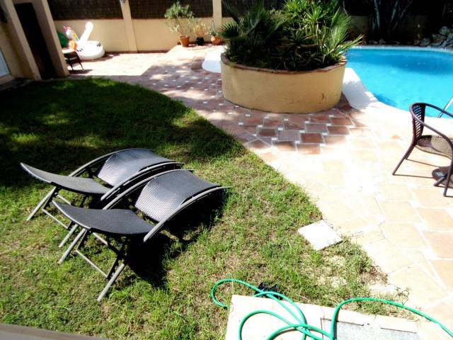 4 Makuuhuoneen Huvila Sierrezuela