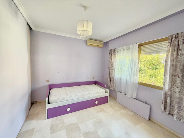 4 Makuuhuoneen Huvila Sierrezuela