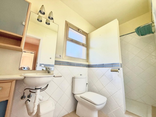 4 Makuuhuoneen Huvila Sierrezuela