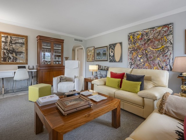 2 Schlafzimmer Apartment in Nueva Andalucía