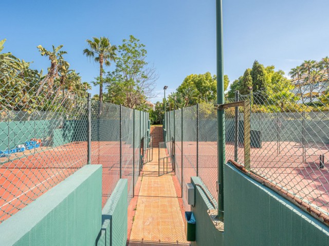 2 Schlafzimmer Apartment in Nueva Andalucía
