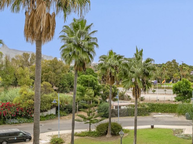 2 Soveroms Leilighet i Nueva Andalucía