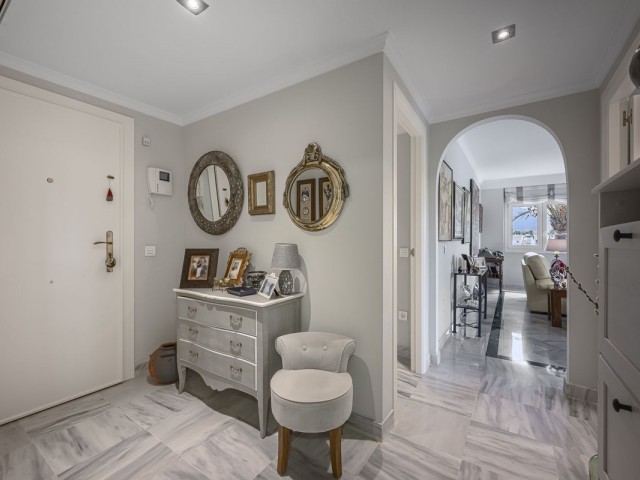 2 Soveroms Leilighet i Nueva Andalucía