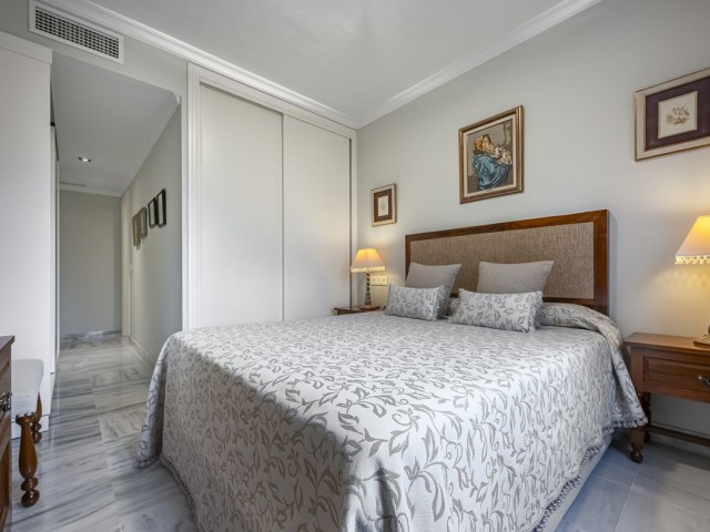 2 Soveroms Leilighet i Nueva Andalucía