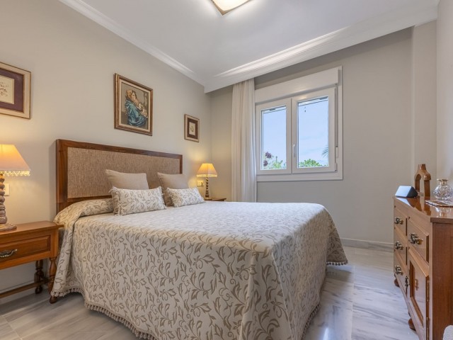 2 Soveroms Leilighet i Nueva Andalucía