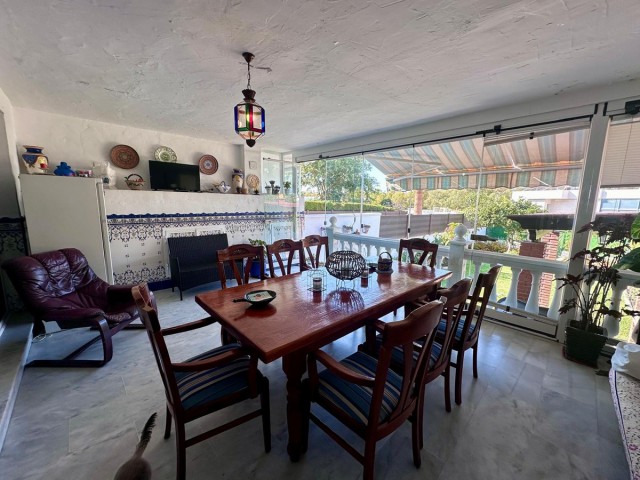 4 Schlafzimmer Reihenhaus in Estepona