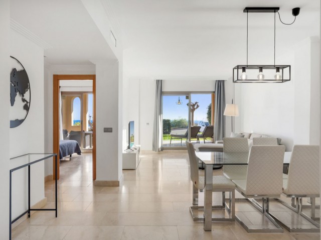 2 Sovrums Lägenhet i Benahavís