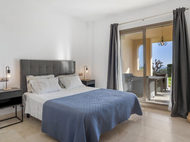 2 Sovrums Lägenhet i Benahavís