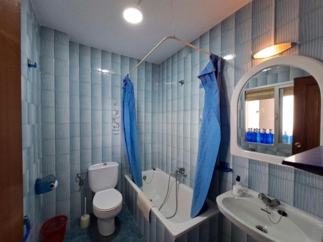 Comercial con 0 Dormitorios  en Marbella