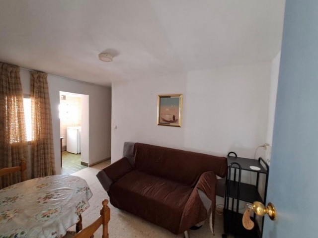 Comercial con 0 Dormitorios  en Marbella