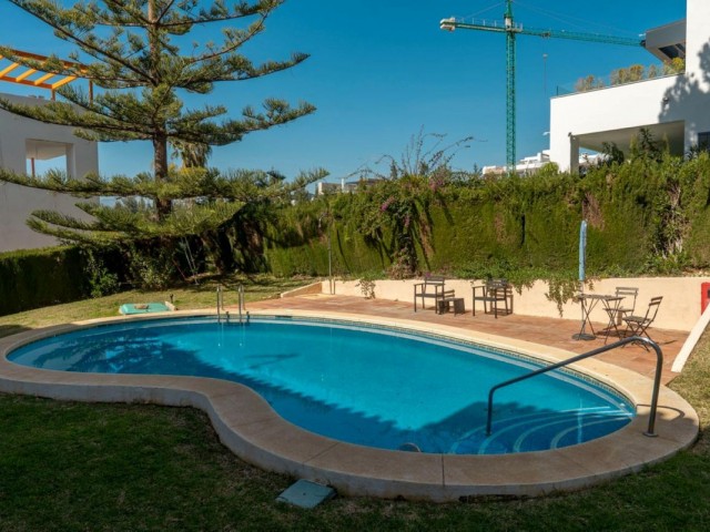 Villa, Artola, R5318176