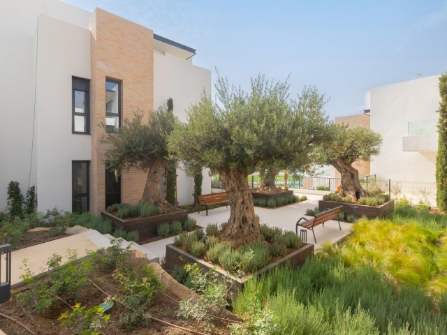 2 Makuuhuoneen Huoneisto Estepona