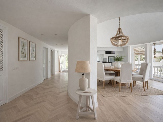 Villa avec 4 Chambres  à Los Almendros