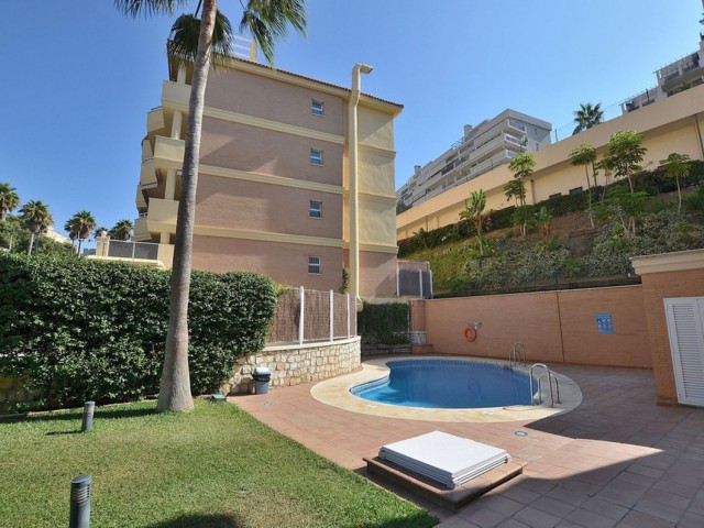 3 Schlafzimmer Apartment in Torrequebrada