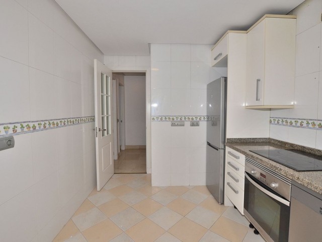 Appartement avec 3 Chambres  à Torrequebrada