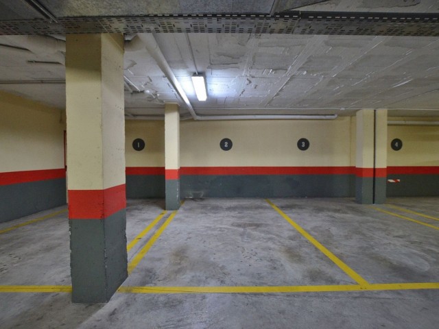 Appartement avec 3 Chambres  à Torrequebrada