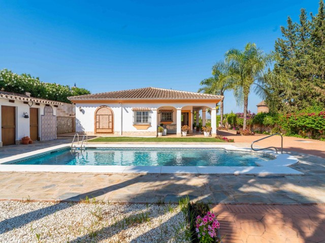 4 Soveroms Villa i Alhaurín el Grande