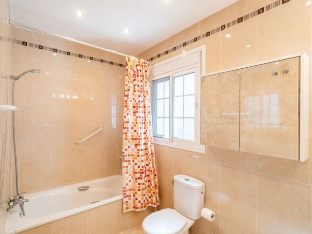 4 Soveroms Villa i Alhaurín el Grande