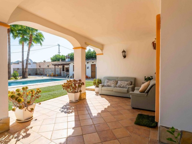 4 Soveroms Villa i Alhaurín el Grande