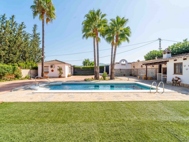 4 Soveroms Villa i Alhaurín el Grande