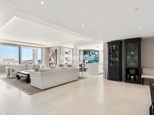 3 Schlafzimmer Apartment in Nueva Andalucía