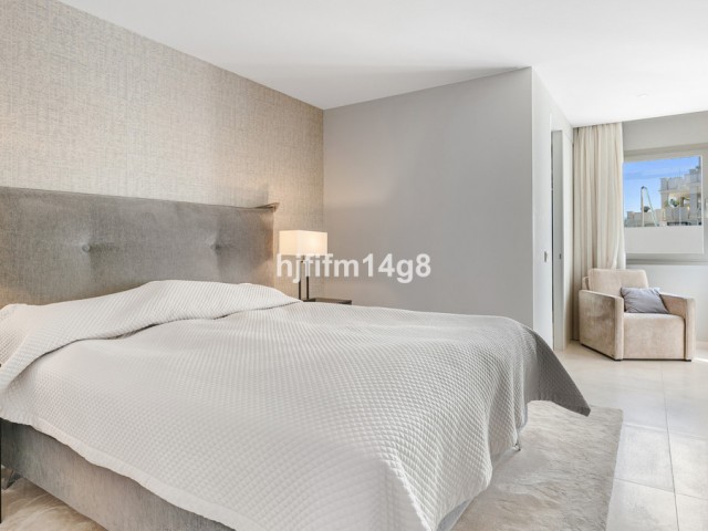 3 Schlafzimmer Apartment in Nueva Andalucía