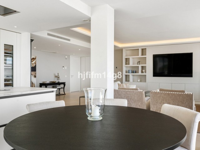 3 Schlafzimmer Apartment in Nueva Andalucía