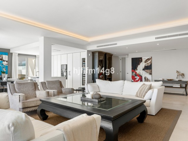 3 Soveroms Leilighet i Nueva Andalucía