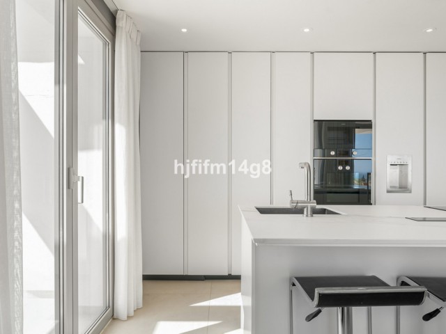 3 Soveroms Leilighet i Nueva Andalucía