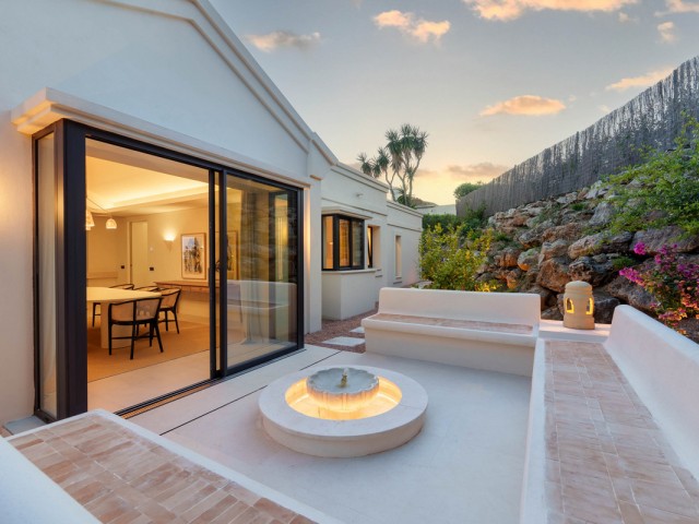 4 Schlafzimmer Villa in Nueva Andalucía