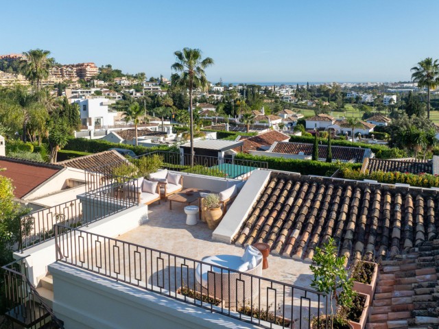 4 Schlafzimmer Villa in Nueva Andalucía