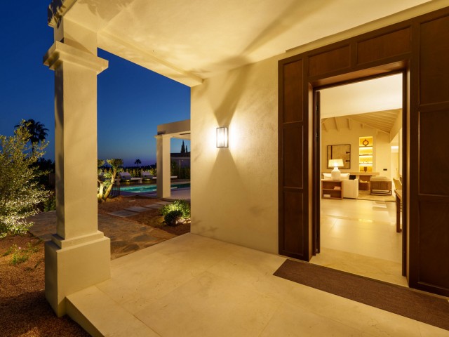 4 Slaapkamer Villa in Nueva Andalucía