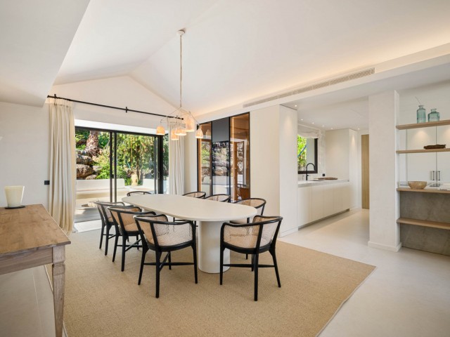 4 Slaapkamer Villa in Nueva Andalucía