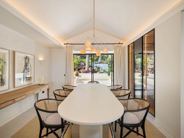 4 Slaapkamer Villa in Nueva Andalucía