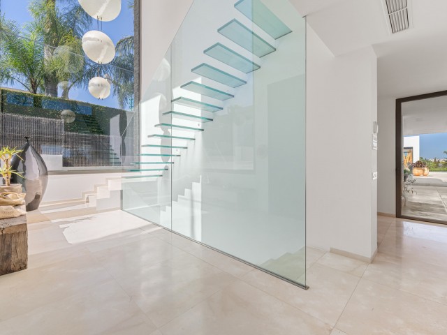 7 Schlafzimmer Villa in Nueva Andalucía