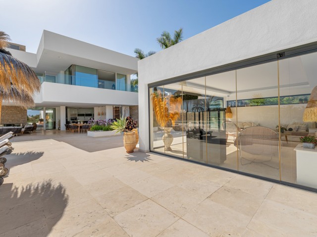 7 Schlafzimmer Villa in Nueva Andalucía