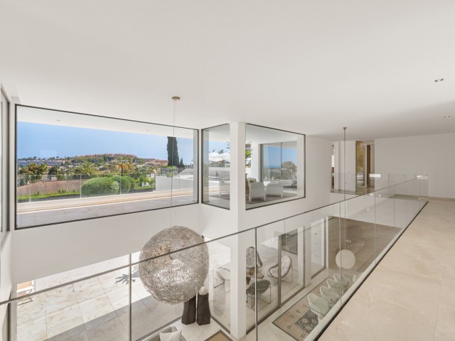 7 Schlafzimmer Villa in Nueva Andalucía