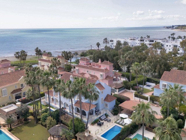 Villa, Puerto Banús