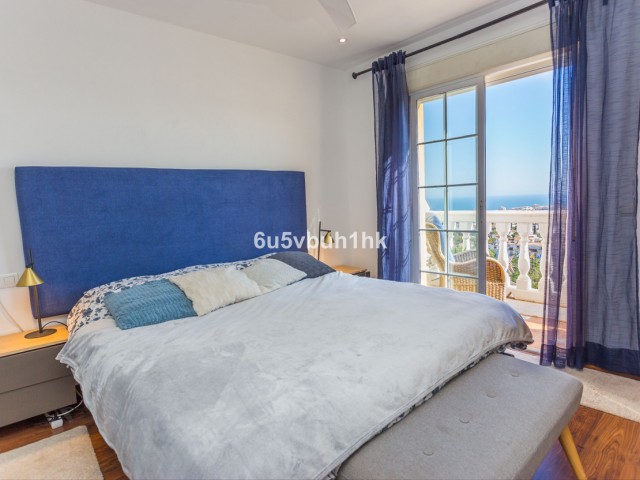 4 Makuuhuoneen Rivitalo Benalmadena
