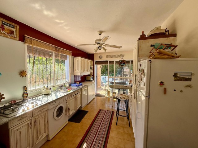 3 Soveroms Villa i Estepona