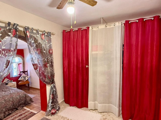 3 Soveroms Villa i Estepona