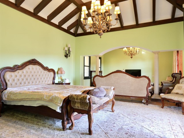 Villa avec 6 Chambres  à La Zagaleta