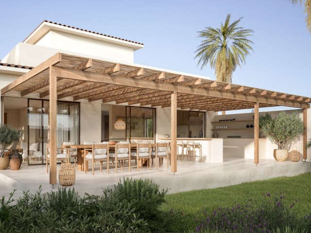 4 Bedrooms Villa in Guadalmina Alta