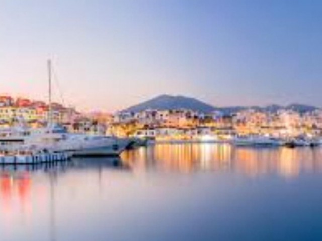 3 Schlafzimmer Apartment in Puerto Banús