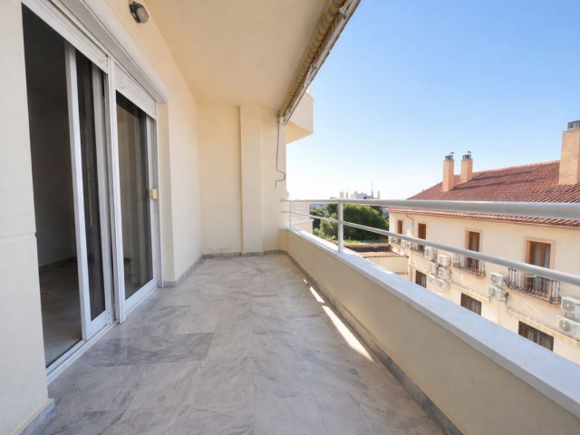 3 Bedrooms Apartment in Torremolinos