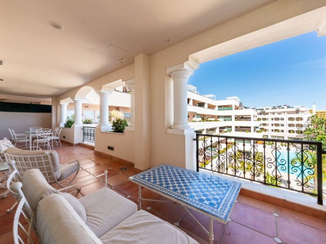 2 Sovrums Lägenhet i Marbella